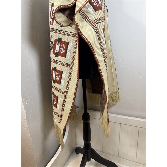 Southwest Aztec Poncho Kimono With Tie Closure Fringe Hem - Picture 14 of 14